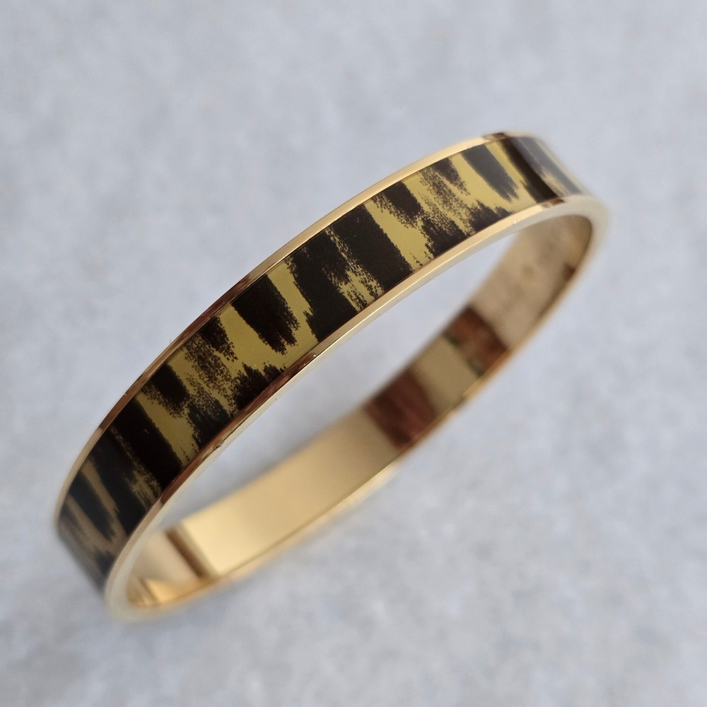 Kate Spade New York Gold Tone Leopard Print Bangle Bracelet Jewelry - Picture 4 of 10